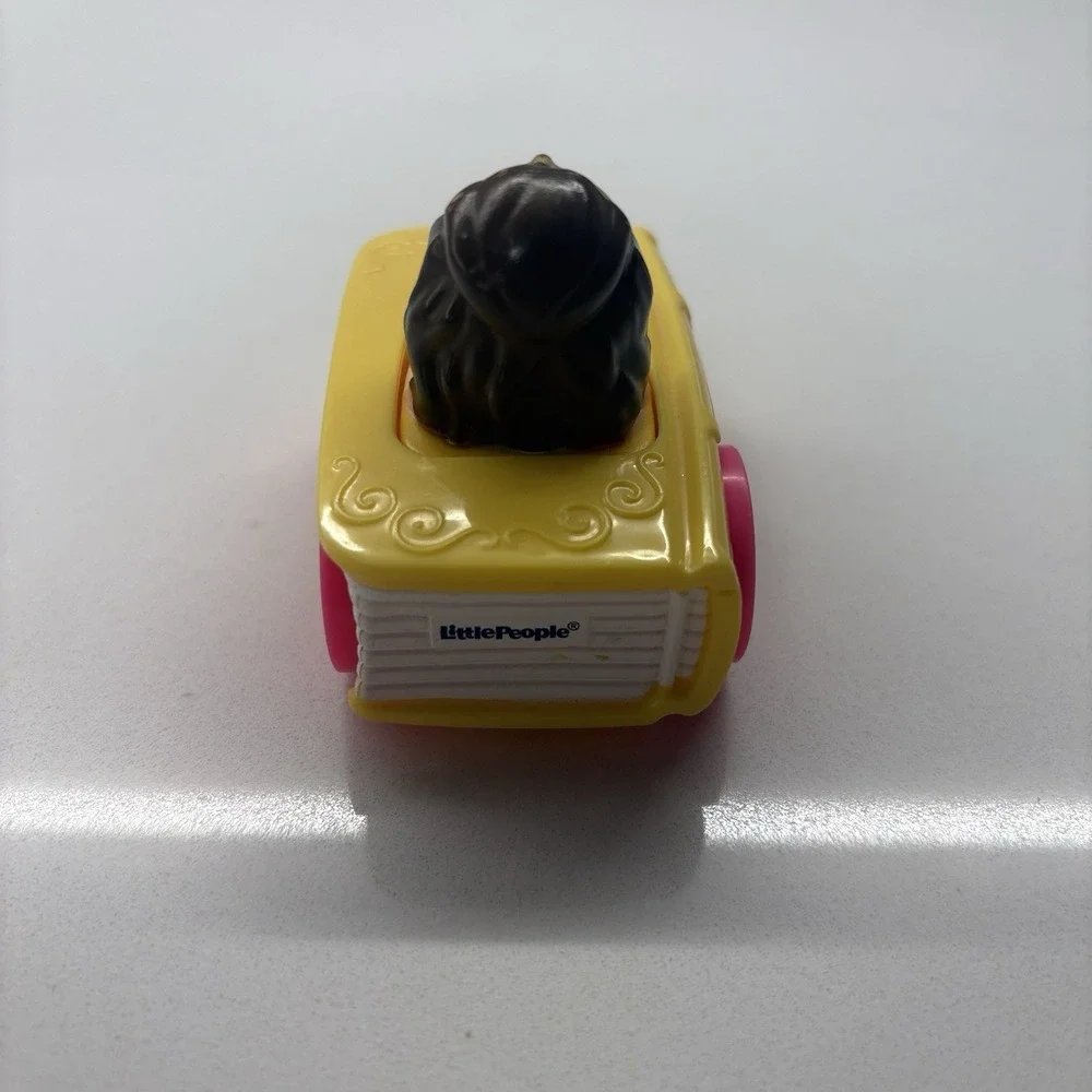 Fisher Price LITTLE PEOPLE Disney PRINCESS BELLE WHEELIES Yellow BOOK SHAPED CAR